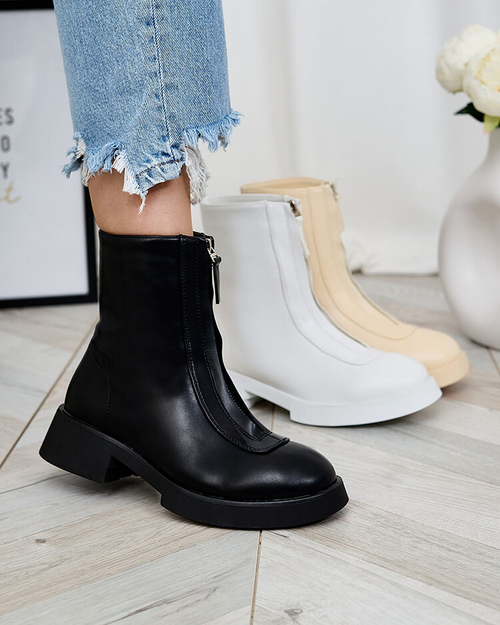 Жіночі черевики Royalfashion на плоскому каблуці чорного кольору Etiuse