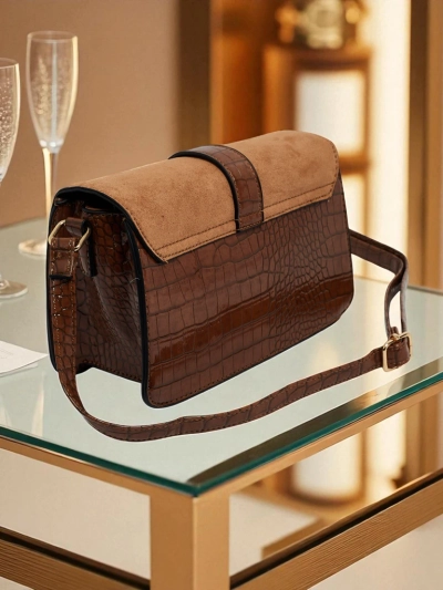 Lackierte kleine Damenhandtasche aus Öko-Leder Sable Mist