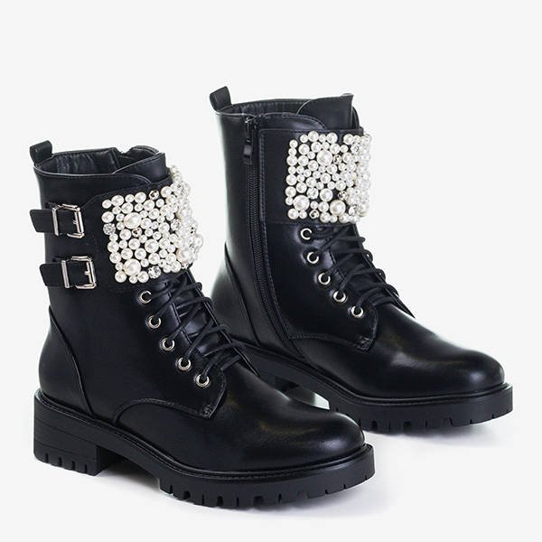 Schwarze Taschen mit Foga-Dekorationen - Schuhe