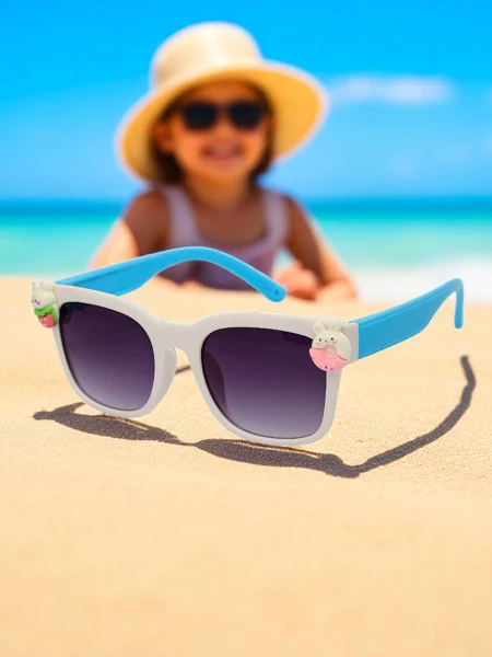 Royalfashion Kinder-Sonnenbrille mit Verzierungen Sunny Sparkle