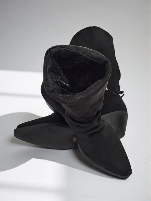 Ковбойки жіночі на підборах з китицями Selva