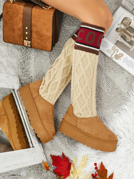 Hohe Damenstiefel im Schneestiefel-Stil mit Schaft Anane