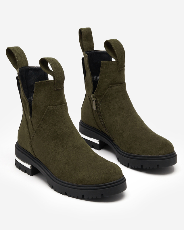 Dunkelgrüne Damenstiefel mit flachem Absatz Dezi - Schuhe