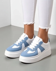 Блакитне небо