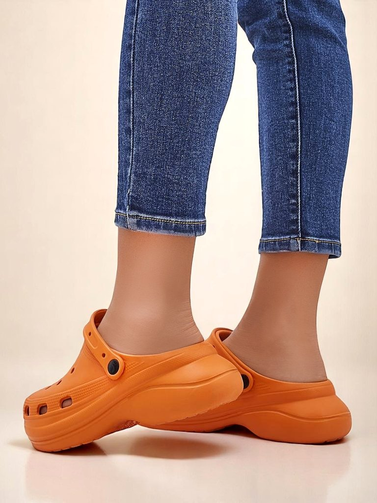 Royalfashion Damen Durchbrochene Gummi Flip-Flops Dellosa