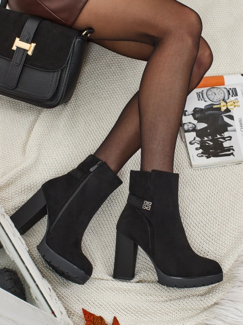 Ботильйони жіночі еко замшеві на підборах-стовпчику Zavrina