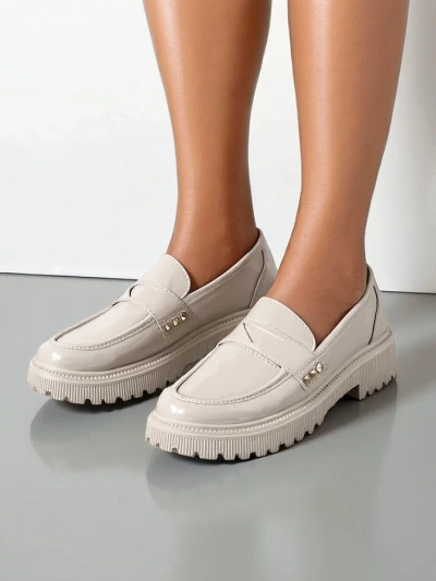 Royalfashion Жіночі лаковані мокасини Dunes