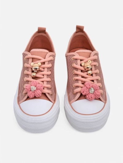 Royalfashion Damen perforierte Sneaker mit Verzierungen Osdo