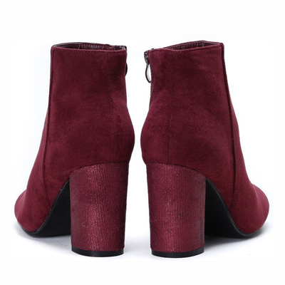 Burgundowe botki na słupku Freyana- Obuwie