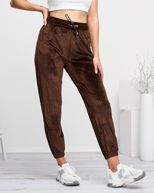 Темно-коричневі велюрові спортивні штани