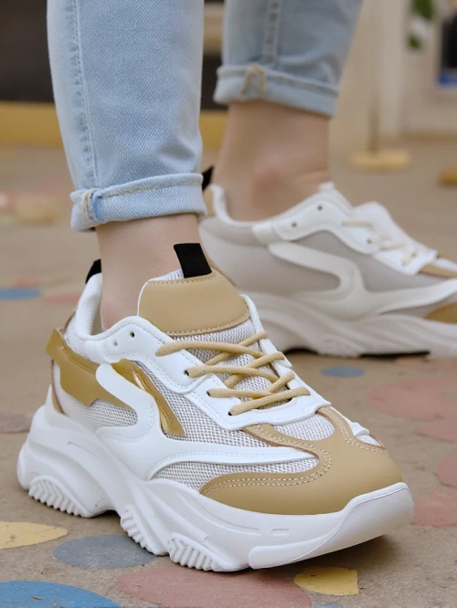 Королівська мода Жіночі платформи і кросівки Sogorra