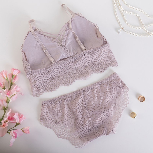 Світло-фіолетовий жіночий мереживний комплект спідньої білизни