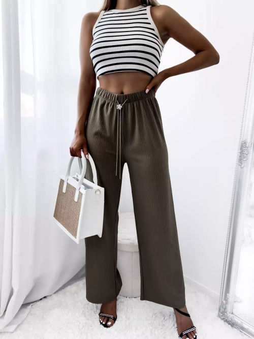 Зелені жіночі широкі брюки в рубчик - Одяг