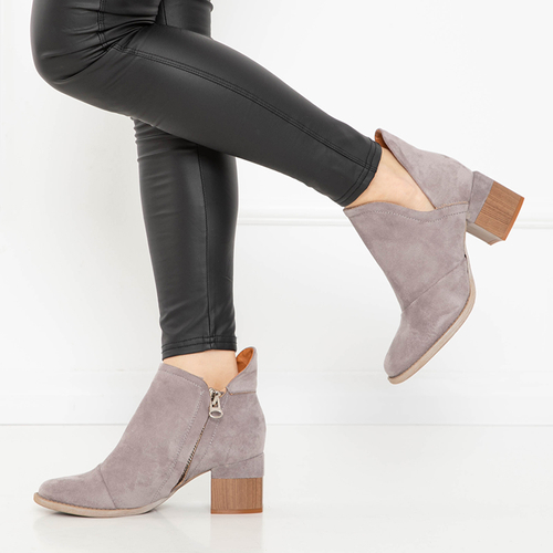 Сірі жіночі ботильйони Karela