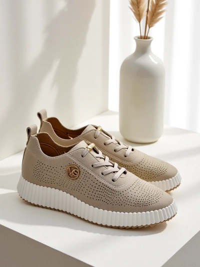 Royalfashion Damen sportliche perforierte Sneakers Tobin