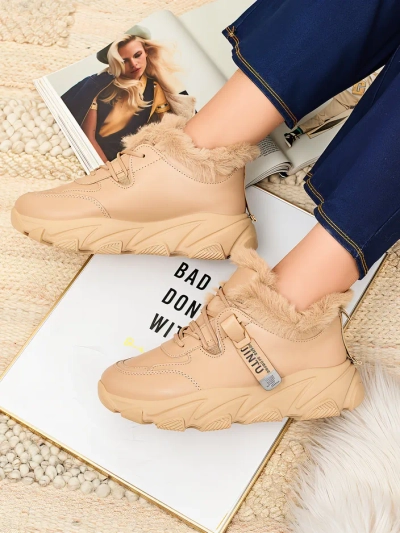 Royalfashion Sportliche Damen-Sneaker mit Fell Nonuas