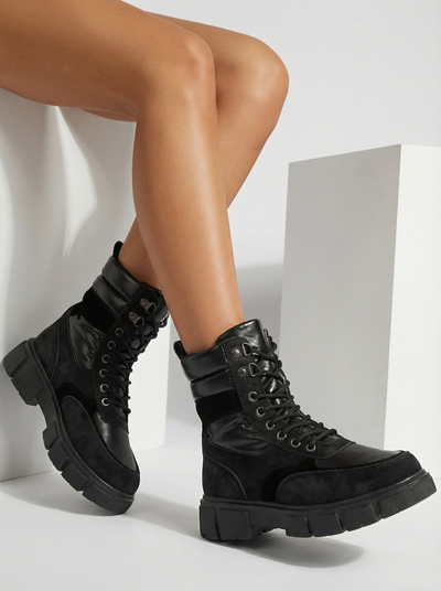 Чорні жіночі утеплені черевики-трапери Kasemi-Footwear