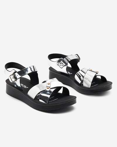 Silber lackierte Sandalen mit flachem Absatz Pulqo- Footwear