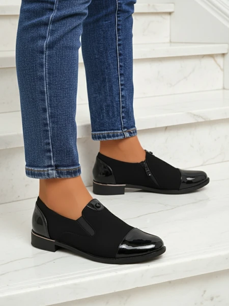 Aurelia Nero – elegante Royalfashion Damen Halbschuhe aus mattem Leder