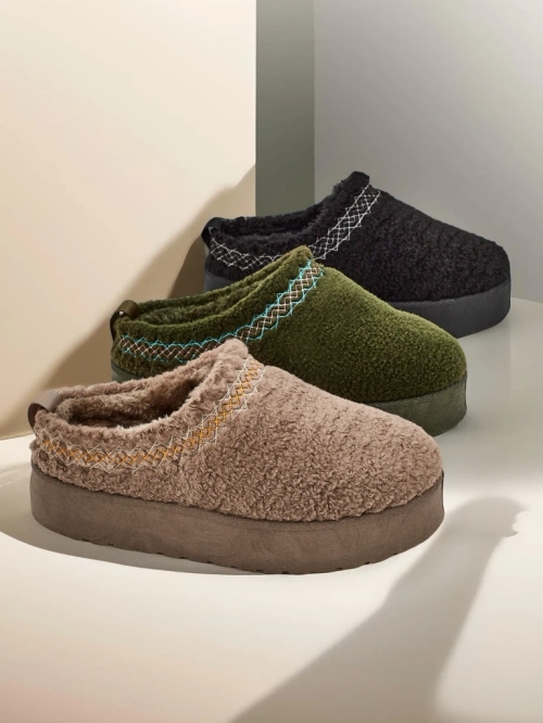 Жіночі короткі снігурі Royalfashion Sesele