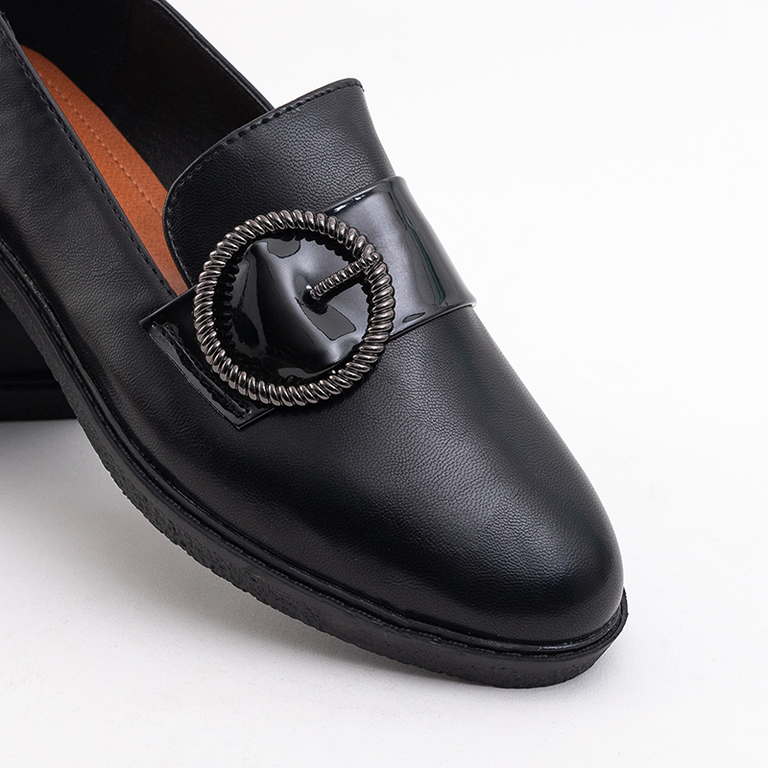 Schwarze Damen-Loafer mit Vauae-Schnalle - Schuhe