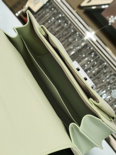 Royalfashion Damen Umschlag-Handtasche mit Henkel Amalthea Avorio
