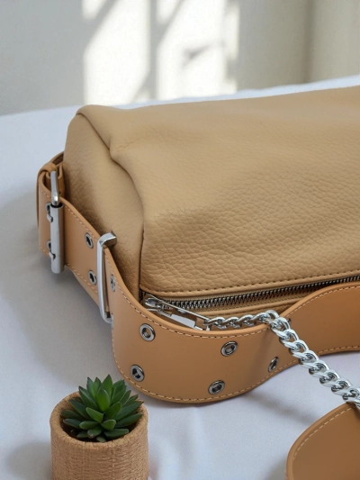 Royalfashion Kleine Damenhandtasche aus Öko-Leder Ivy Grace