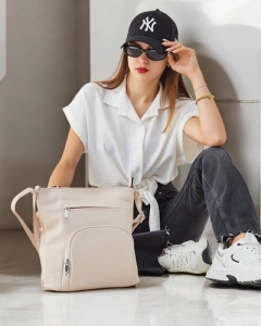 Hellbeige || beige