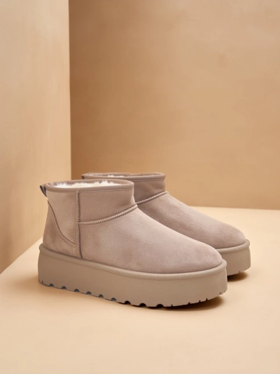 Royalfashion Damen Plateau a'la Schneestiefel Dagodo