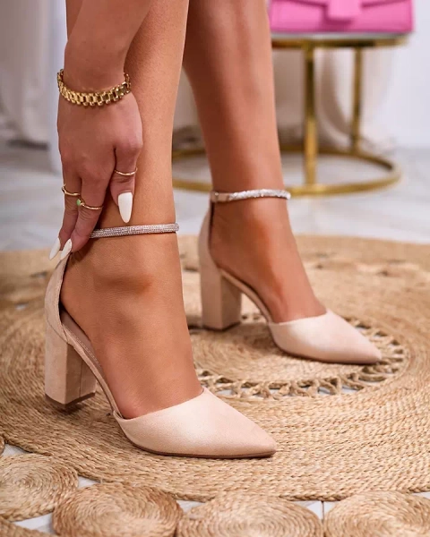 Бежеві жіночі туфлі-човники з цирконами Royalfashion Britica