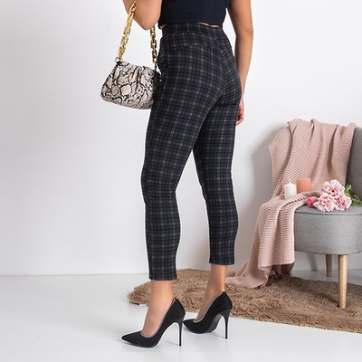 Schwarze isolierte karierte Damenhose PLUS GRÖSSE - Kleidung