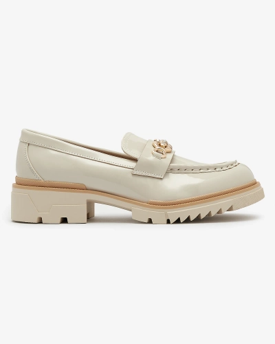 Beige lackierte Damen Mokassins mit Kette Sotella - Footwear