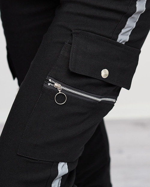 Чорні жіночі штани зі світловідбиваючими смугами