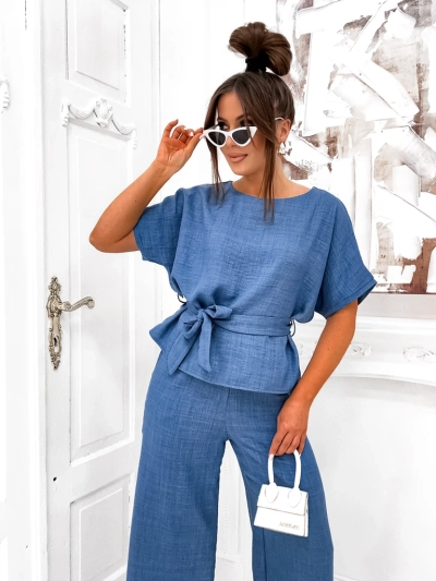 Royalfashion Damen-Set mit einer kurzärmeligen Bluse und weiten Hosen