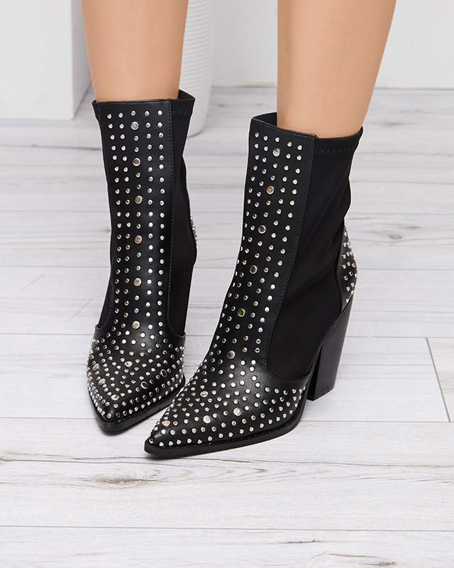 Schwarze Cowboystiefel auf einem höheren Stiletto mit Strasssteinen Ricci- Footwear