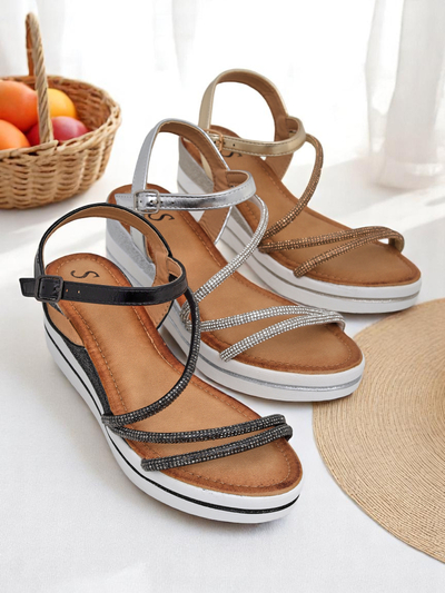 Royalfashion Damensandalen auf Keilabsatz mit Strasssteinen Ballosa