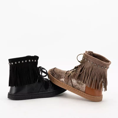OUTLET Braune Damen-Schneestiefel mit Fransen Medisal - Schuhe