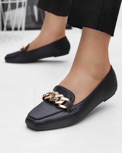 Schwarzer Damen-Mokassin mit Prägung und einer Kette an der Spitze - Schuhe