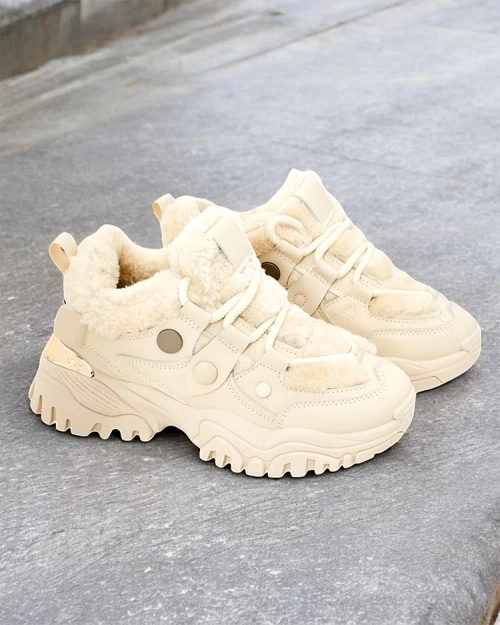 Жіночі модні кросівки з утепленням Royalfashion Poriomo