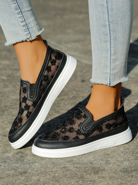 Royalfashion Damen-Mesh-Loafer mit Blumen Emzos