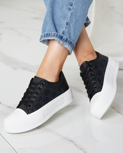 Чорні жіночі кросівки з вставками Jeride