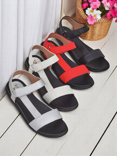 Royalfashion Damensandalen mit flacher Sohle Lillia