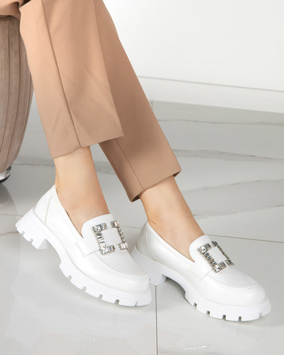 OUTLET Mattweiße Damenschuhe mit silberner Vusito-Schnalle - Schuhe