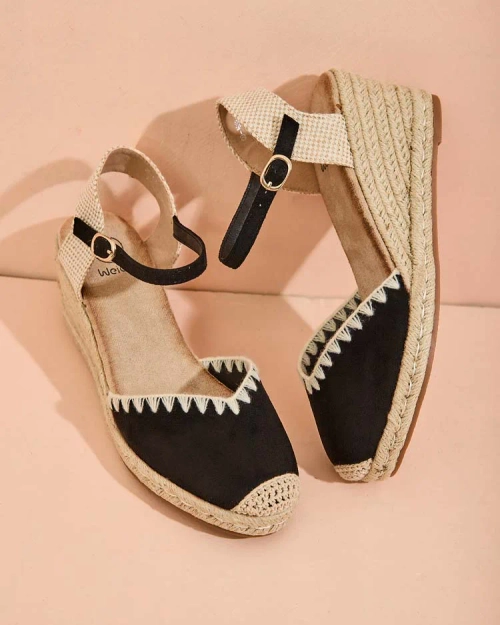 Royalfashion Espadrilles on a Moniz Booty