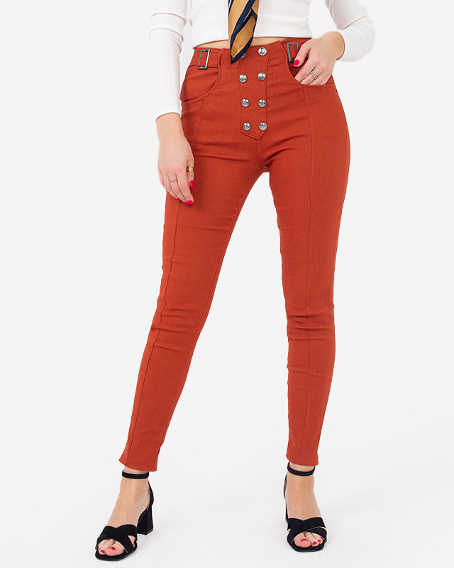 Damen-Treggings aus braunem Stoff mit dekorativen Knöpfen - Kleidung