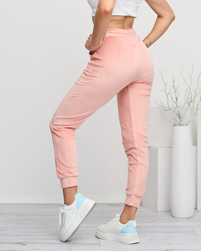 Damen-Jogginghose aus rosa Velours mit der Aufschrift - Kleidung
