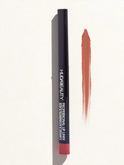 Lippenstift-Kreide in der Farbe Soft Red