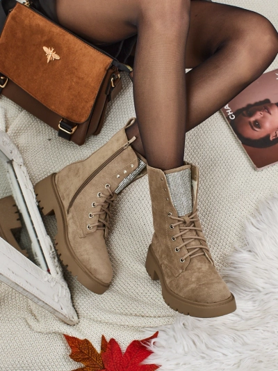 Еко замшеві шнуровані жіночі ботільйони Ferlyne