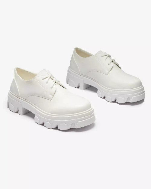 Білі жіночі напівчеревики Delgor- Footwear