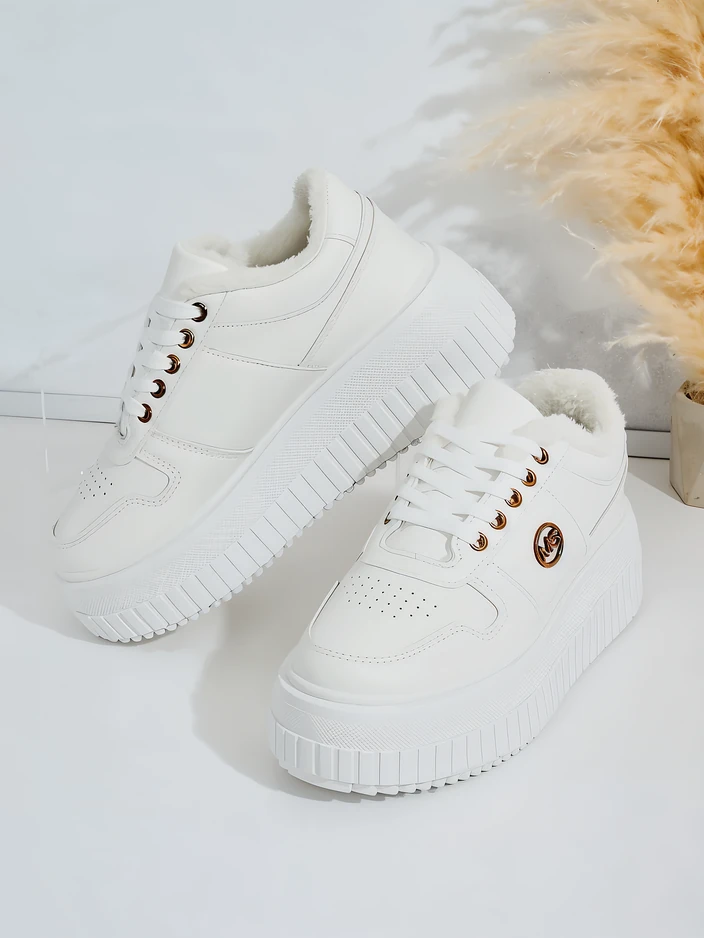 Royalfashion Warme Damen-Sneakers mit Fell Rozit